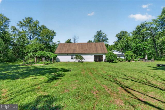 37 BROADWAY ROAD, Belle Mead, NJ 08502