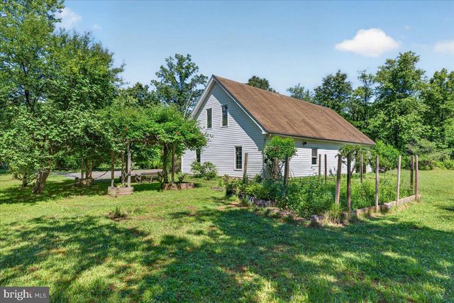 37 BROADWAY ROAD, Belle Mead, NJ 08502