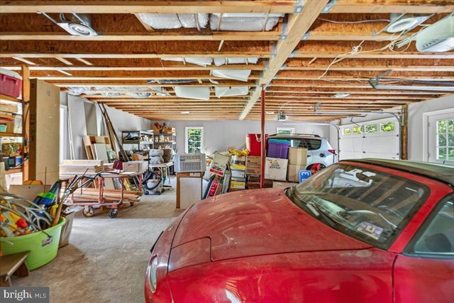 37 BROADWAY ROAD, Belle Mead, NJ 08502