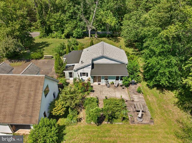 37 BROADWAY ROAD, Belle Mead, NJ 08502