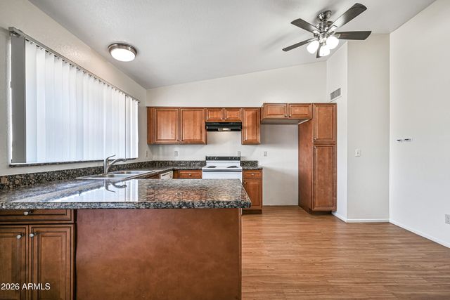11102 W Turney Avenue, Phoenix, AZ 85037
