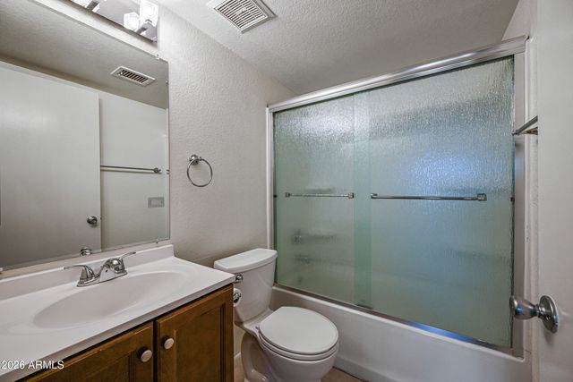 11102 W Turney Avenue, Phoenix, AZ 85037