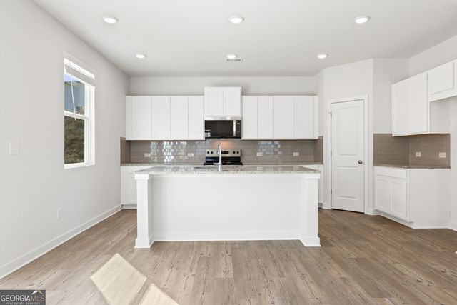 5424 Aurora Trail LOT 72, Flowery Branch, GA 30542