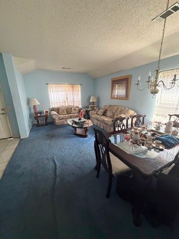 822 Breton Drive, Glenn Heights, TX 75154