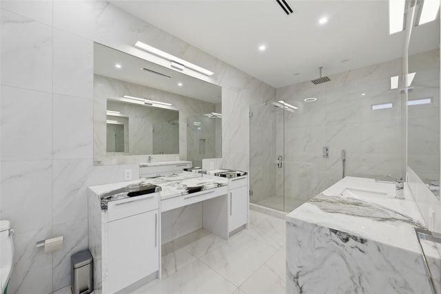 1517 SE 12th Court, Fort Lauderdale, FL 33316