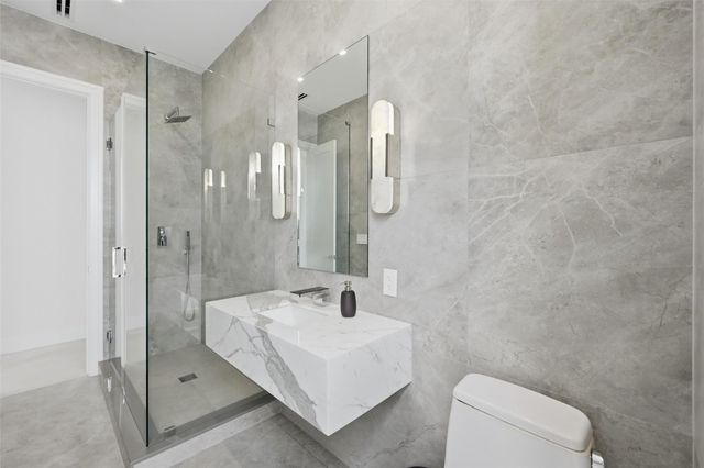 1517 SE 12th Court, Fort Lauderdale, FL 33316