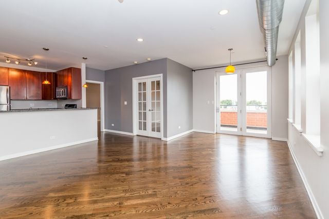 3550 W MONTROSE Avenue 501, Chicago, IL 60618
