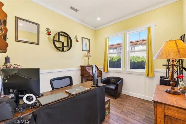 10901 Chestnut Street, Los Alamitos, CA 90720