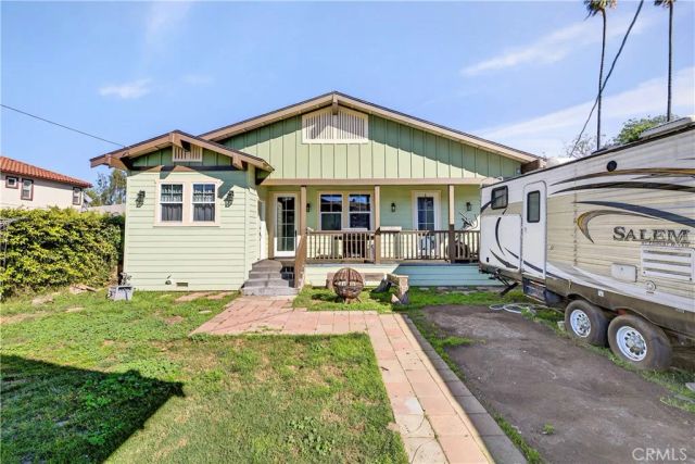10901 Chestnut Street, Los Alamitos, CA 90720