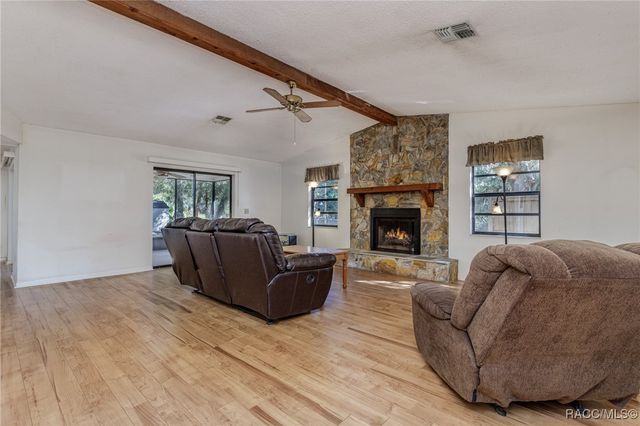 5911 N Brookgreen Drive, Crystal River, FL 34428