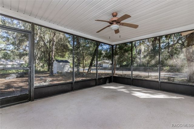 5911 N Brookgreen Drive, Crystal River, FL 34428