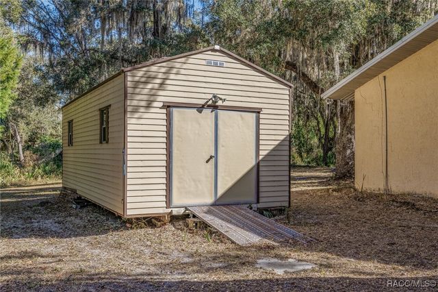 5911 N Brookgreen Drive, Crystal River, FL 34428