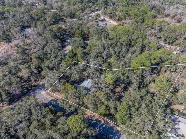 5911 N Brookgreen Drive, Crystal River, FL 34428