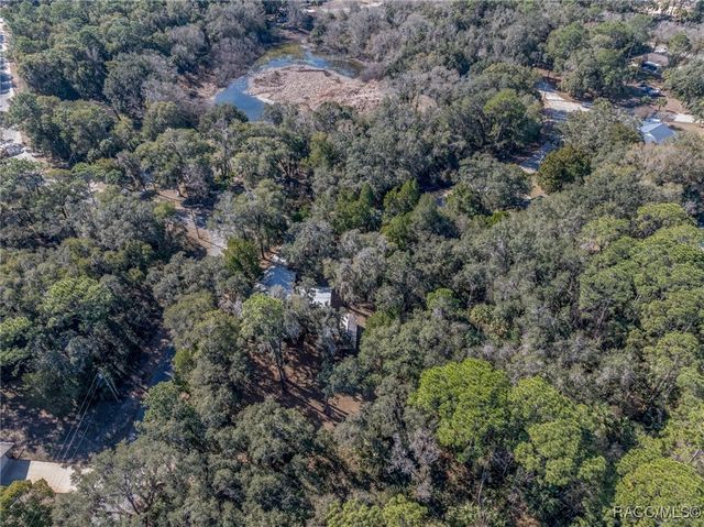 5911 N Brookgreen Drive, Crystal River, FL 34428