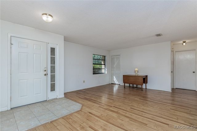 5911 N Brookgreen Drive, Crystal River, FL 34428