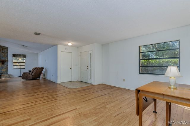 5911 N Brookgreen Drive, Crystal River, FL 34428