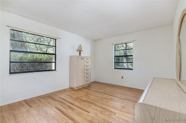 5911 N Brookgreen Drive, Crystal River, FL 34428