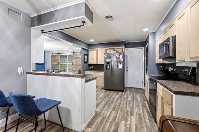 120 Mark Drive, Denison, TX 75021