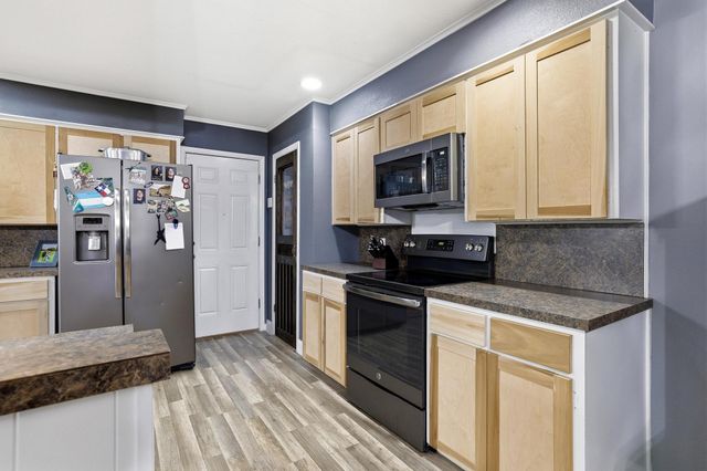 120 Mark Drive, Denison, TX 75021