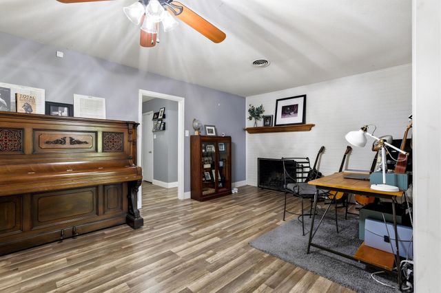 120 Mark Drive, Denison, TX 75021