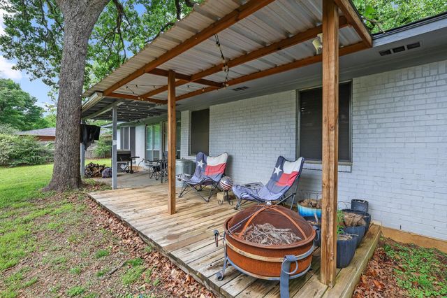 120 Mark Drive, Denison, TX 75021