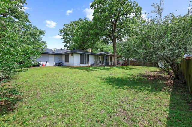 120 Mark Drive, Denison, TX 75021