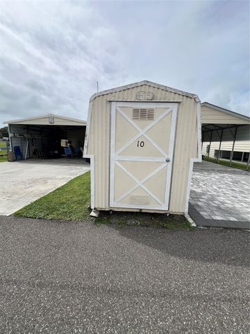 10 Shell Rd, Okeechobee, FL 34974