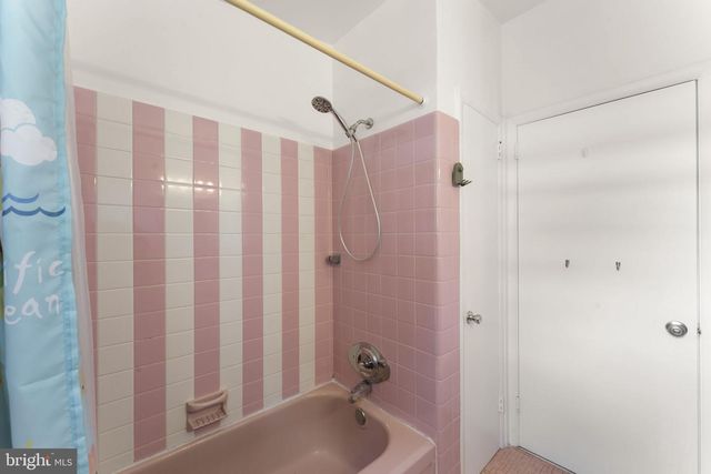 221 JUNIPER RD, Havertown, PA 19083