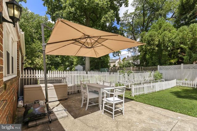 221 JUNIPER RD, Havertown, PA 19083