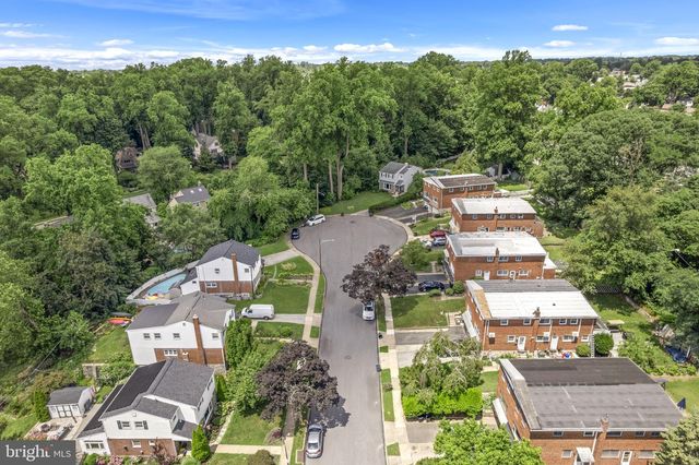 221 JUNIPER RD, Havertown, PA 19083