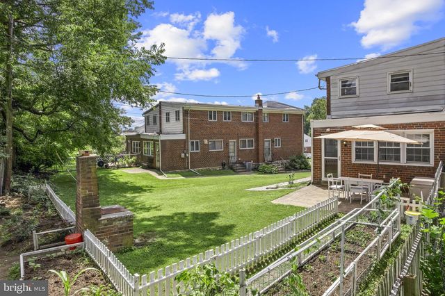 221 JUNIPER RD, Havertown, PA 19083