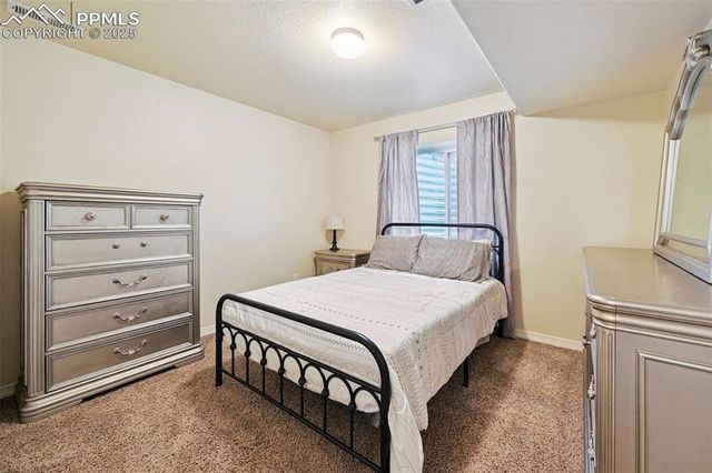 6338 Bearcat Loop, Colorado Springs, CO 80925