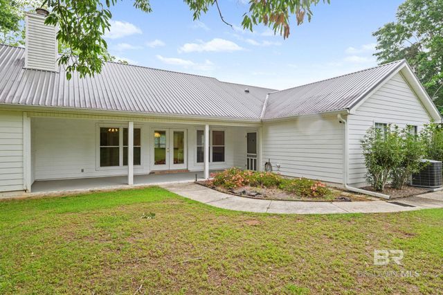23295 College Avenue, Robertsdale, AL 36567