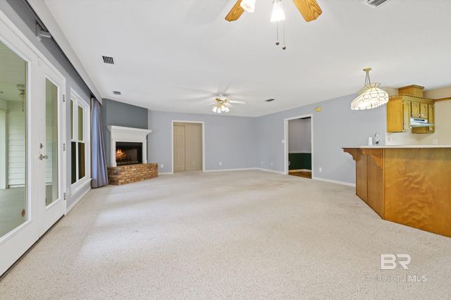 23295 College Avenue, Robertsdale, AL 36567