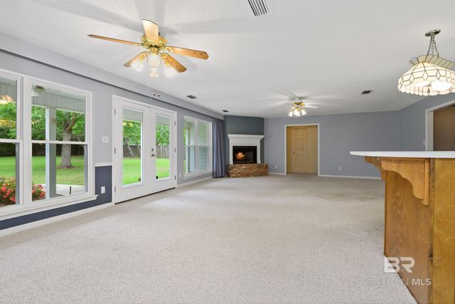 23295 College Avenue, Robertsdale, AL 36567