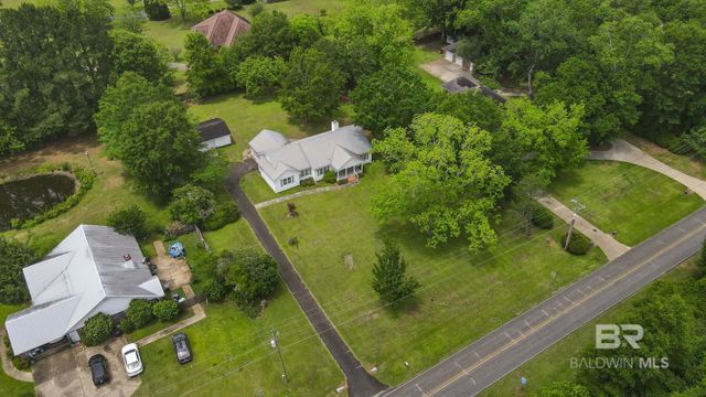 23295 College Avenue, Robertsdale, AL 36567