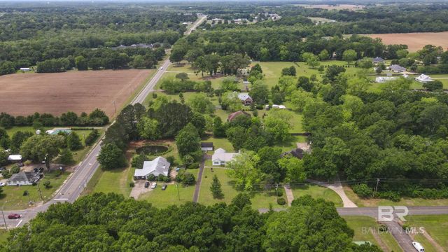23295 College Avenue, Robertsdale, AL 36567