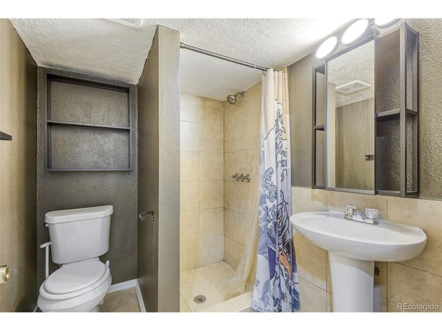 5298 S Zeno Way, Centennial, CO 80015