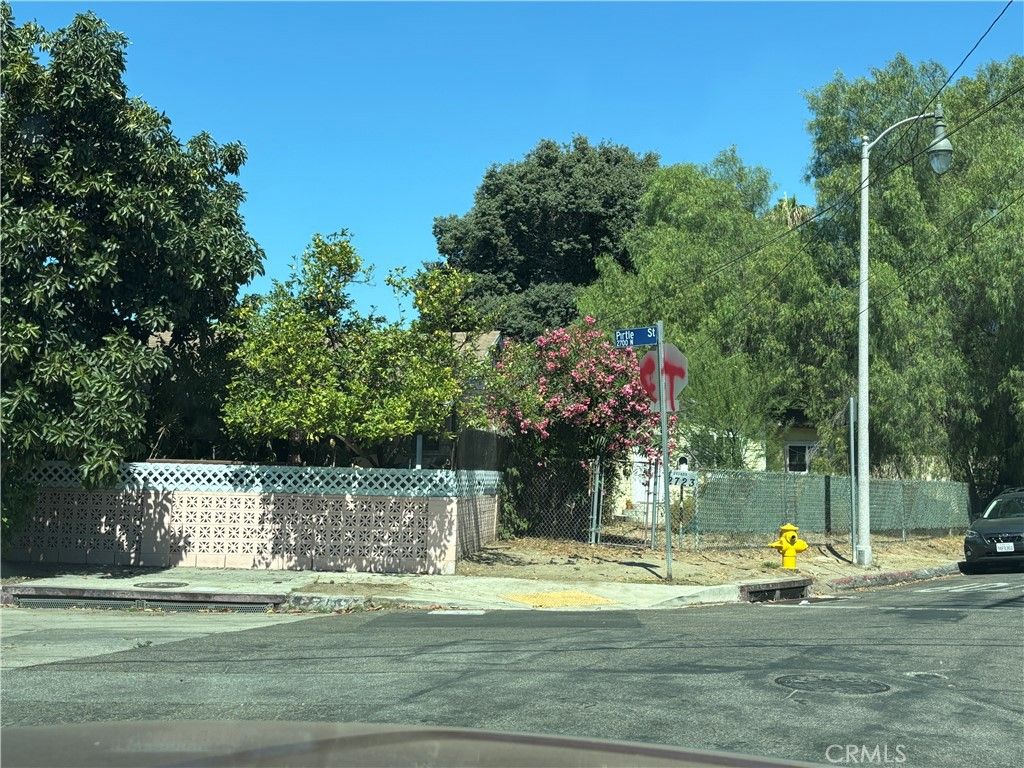 2723 Pirtle, Los Angeles, CA 90039 — exterior