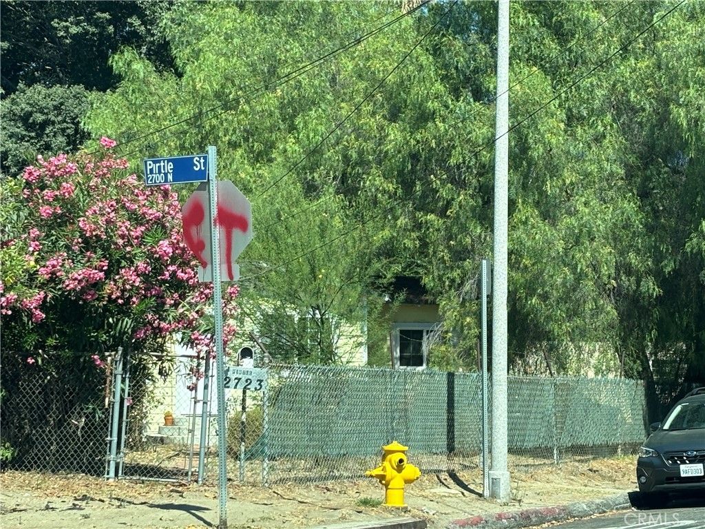 2723 Pirtle, Los Angeles, CA 90039 — photo 3