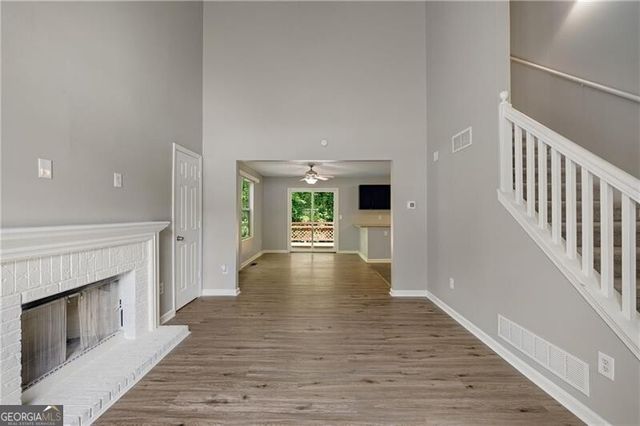 2211 Sandridge Place SW, Atlanta, GA 30331