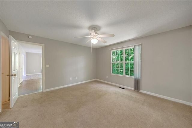 2211 Sandridge Place SW, Atlanta, GA 30331