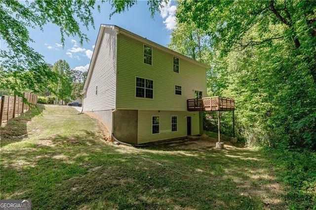 2211 Sandridge Place SW, Atlanta, GA 30331