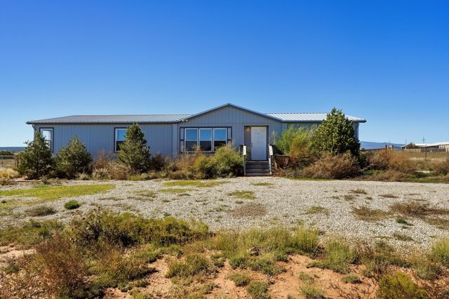 5 Calle SE, Edgewood, NM 87015