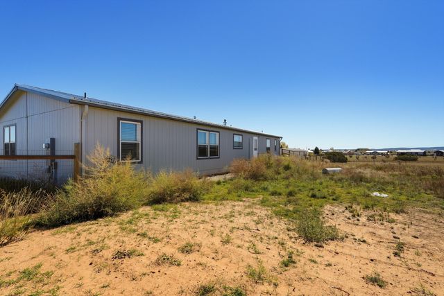 5 Calle SE, Edgewood, NM 87015