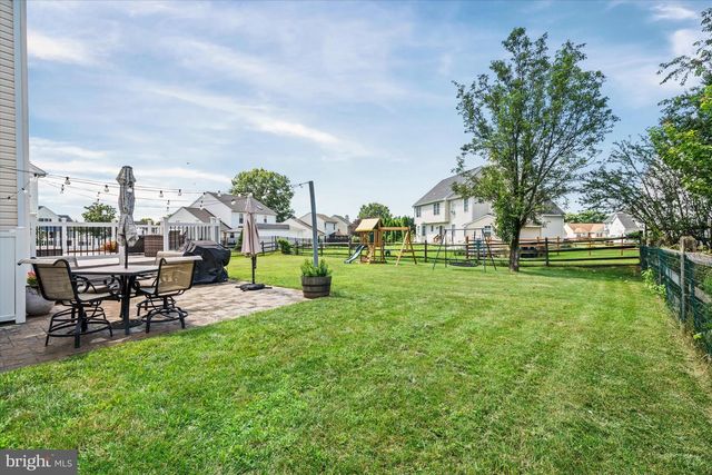 254 FLAGSTONE DR, Newark, DE 19702