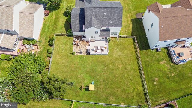 254 FLAGSTONE DR, Newark, DE 19702