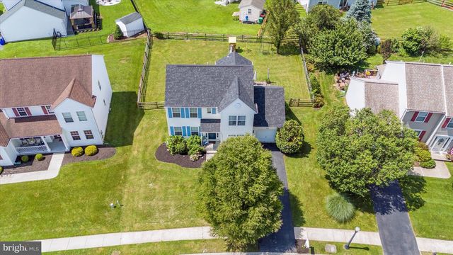254 FLAGSTONE DR, Newark, DE 19702
