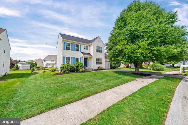 254 FLAGSTONE DR, Newark, DE 19702
