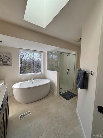 2536 River Winds Court, St Louis, MO 63129